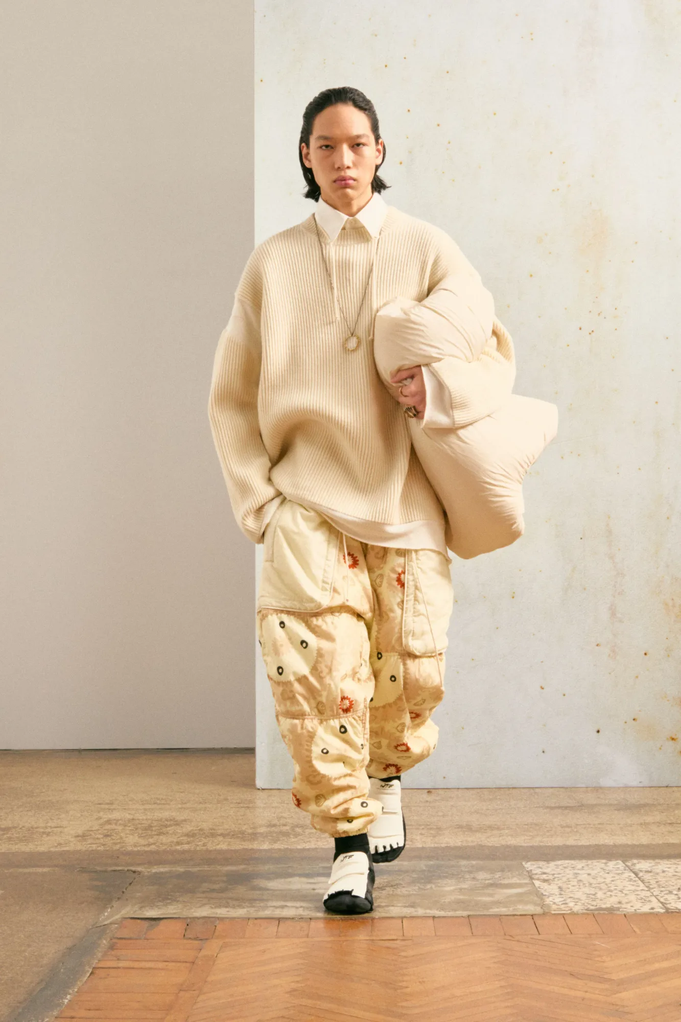 MORDECAI FALL 25 look 1
