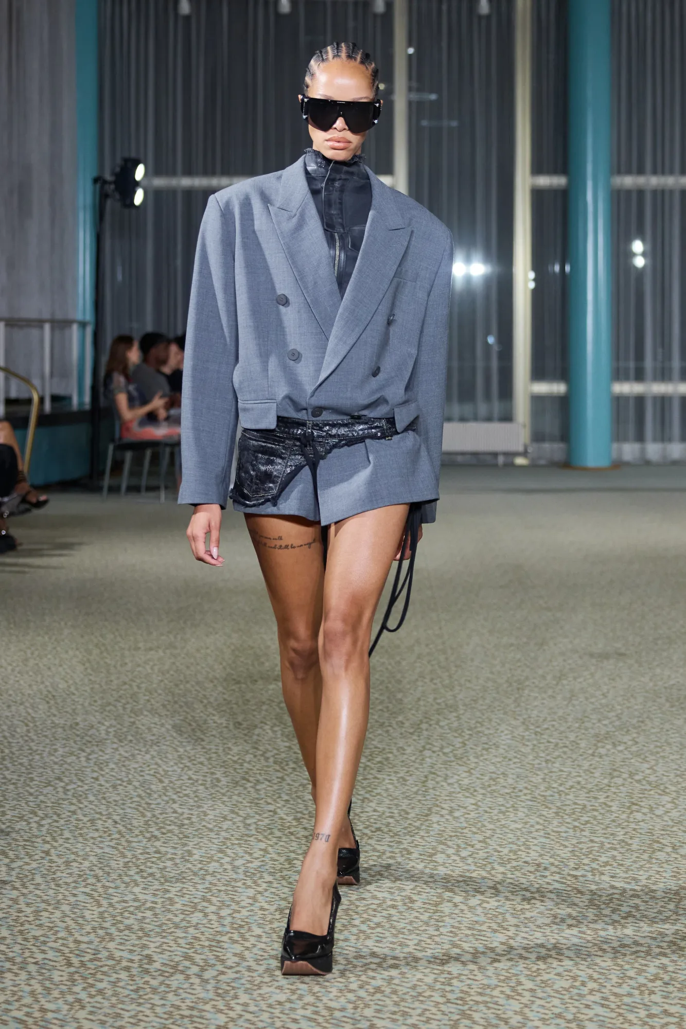 OTTOLINGER RESORT 26 look 3