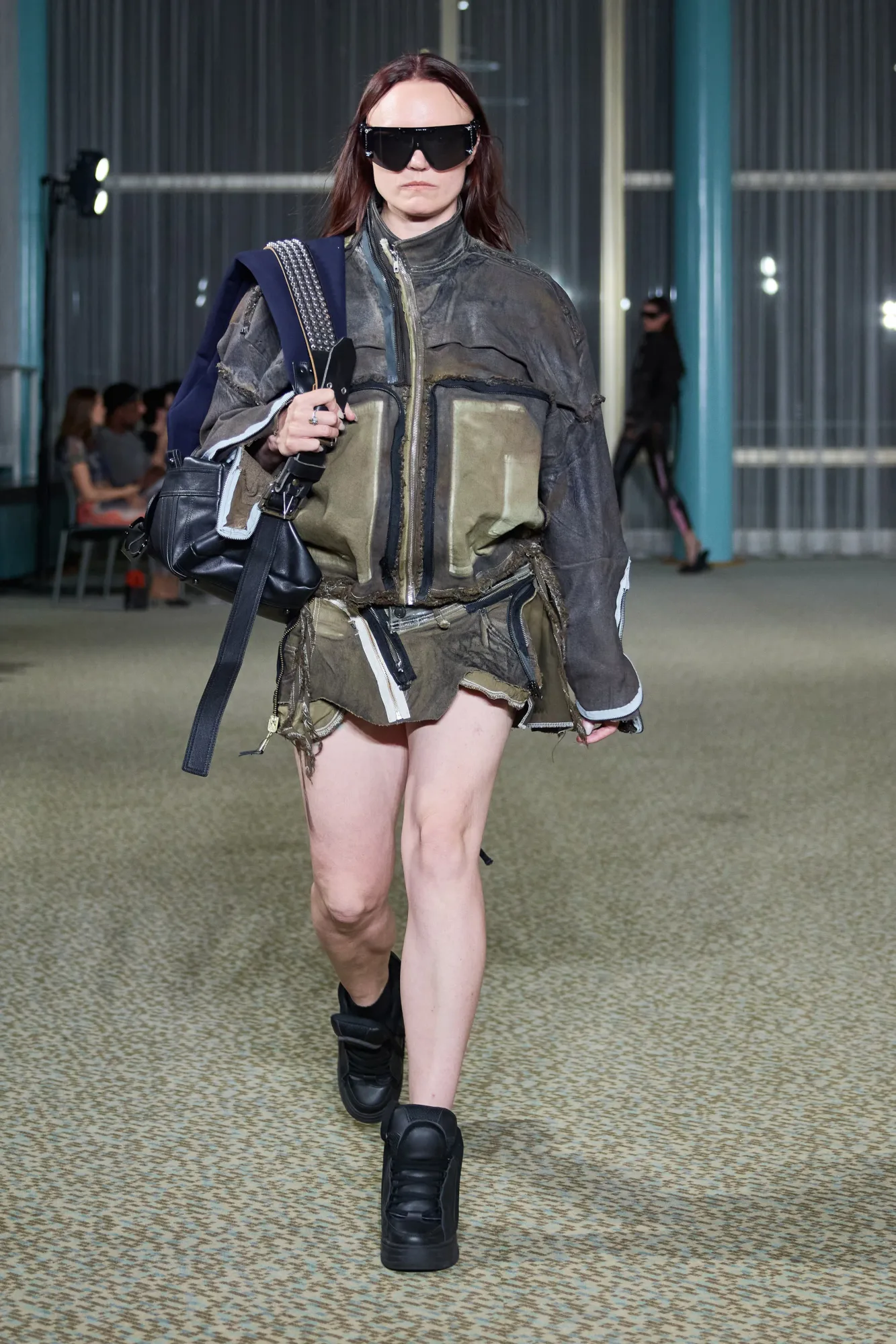 OTTOLINGER RESORT 26 look 4