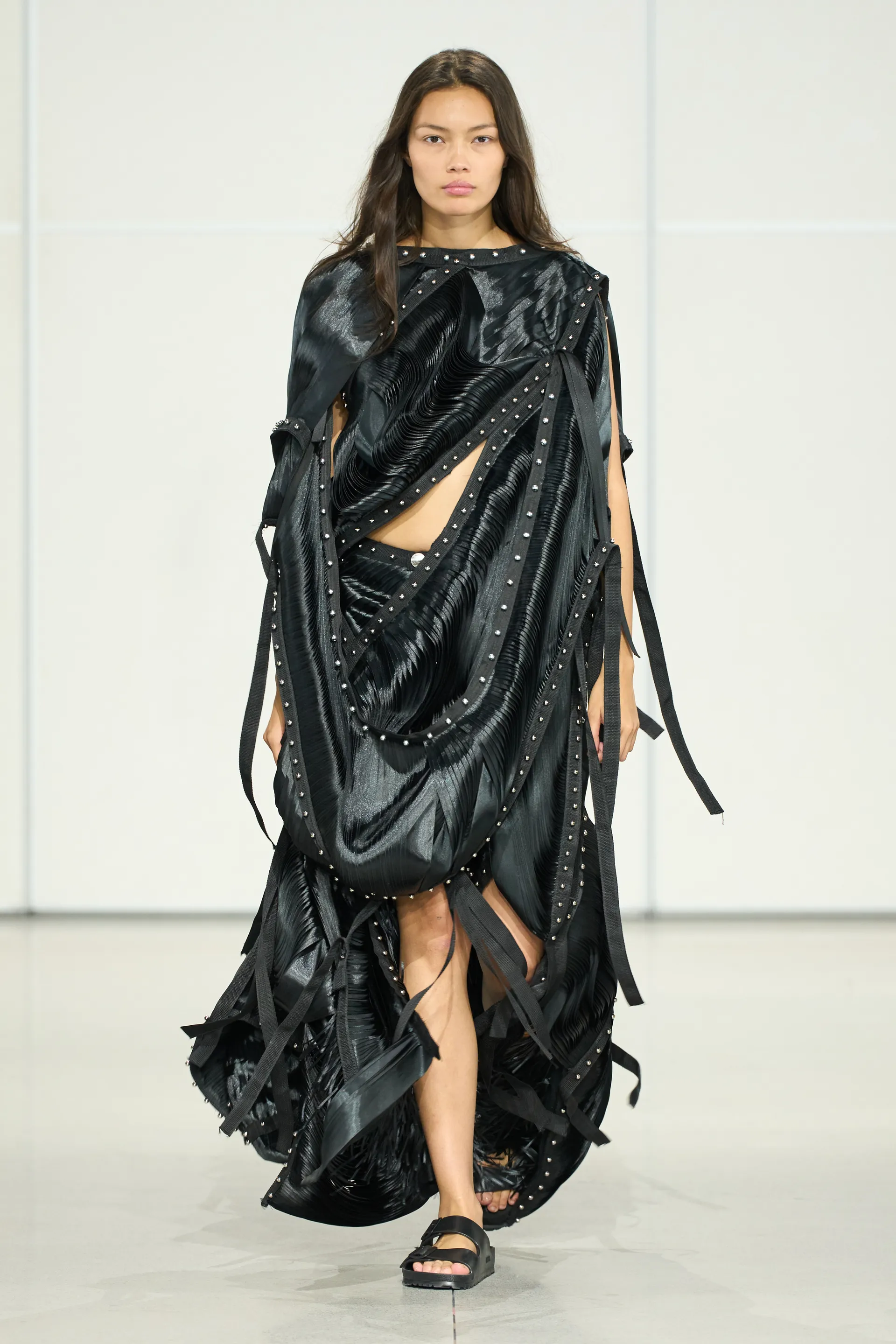 Fashion show backstage 1